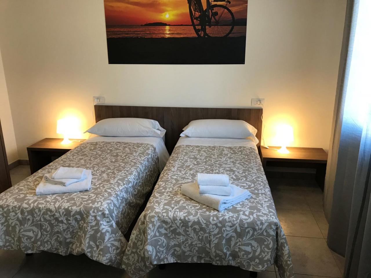 Hotel Bed & Bike Cesena Kültér fotó